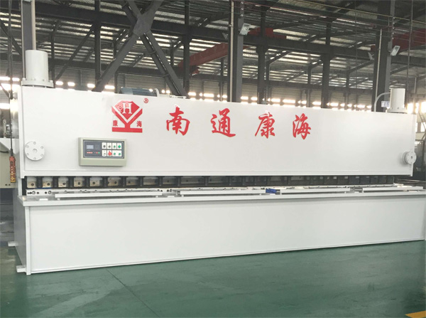 上海QC11Y-12*6000液压闸式剪板机